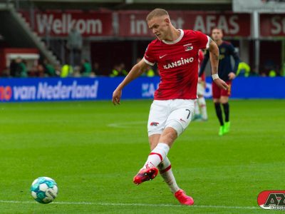 AZ-aanvaller Odgaard kroonde zich tegen Ajax tot matchwinner