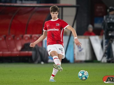 AZ speelde gisteravond een uitstekende wedstrijd tegen Excelsior, waarbij bij rust de 5-0 eindstand al op het bord stond. Na afloop hadden wij dan ook een blije Wouter Goes voor de microfoon: "Dit is gewoon top", begint de verdediger. "We winnen 5-0. Elke bal vloog er bijna in, wat in andere wedstrijden misschien wat minder goed ging. En ik ben blij met mijn eerste clean sheet bij AZ 1."