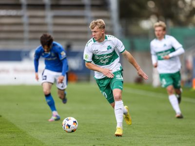 AZ maakt transfer van Deense vleugelaanvaller Isak Jensen (21) officieel. Contract tot 2030, transfersom ruim 2 miljoen euro van Viborg FF.